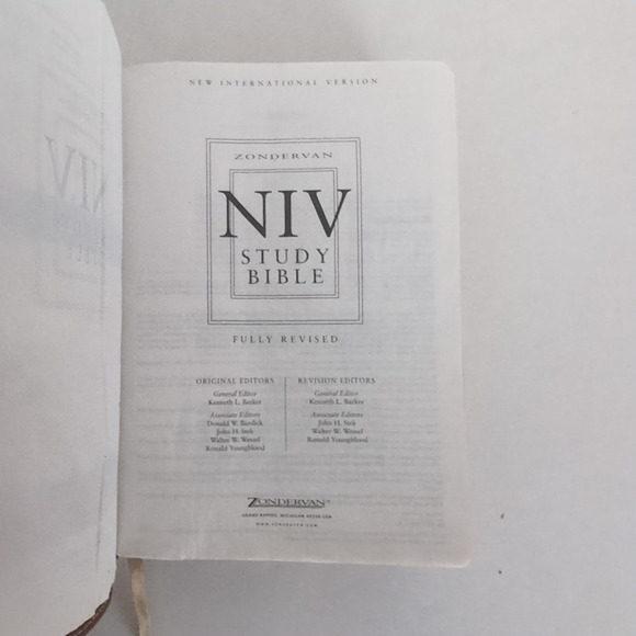 NIV Study Bible Zondervan Italian Duo Tone Black Brown - Picture 6 of 16